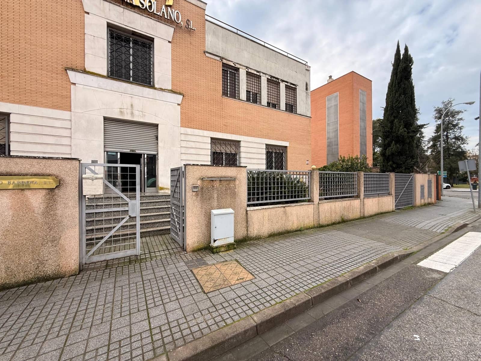 Erhverv til salg i Cordoba by med garage - € 790.000 (Ref: 9637702)