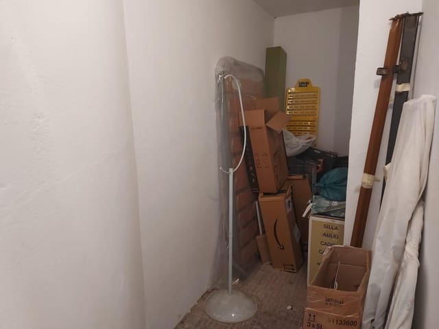 Garage à vendre à Cordoue ville - 46 500 € (Ref: 9645117)