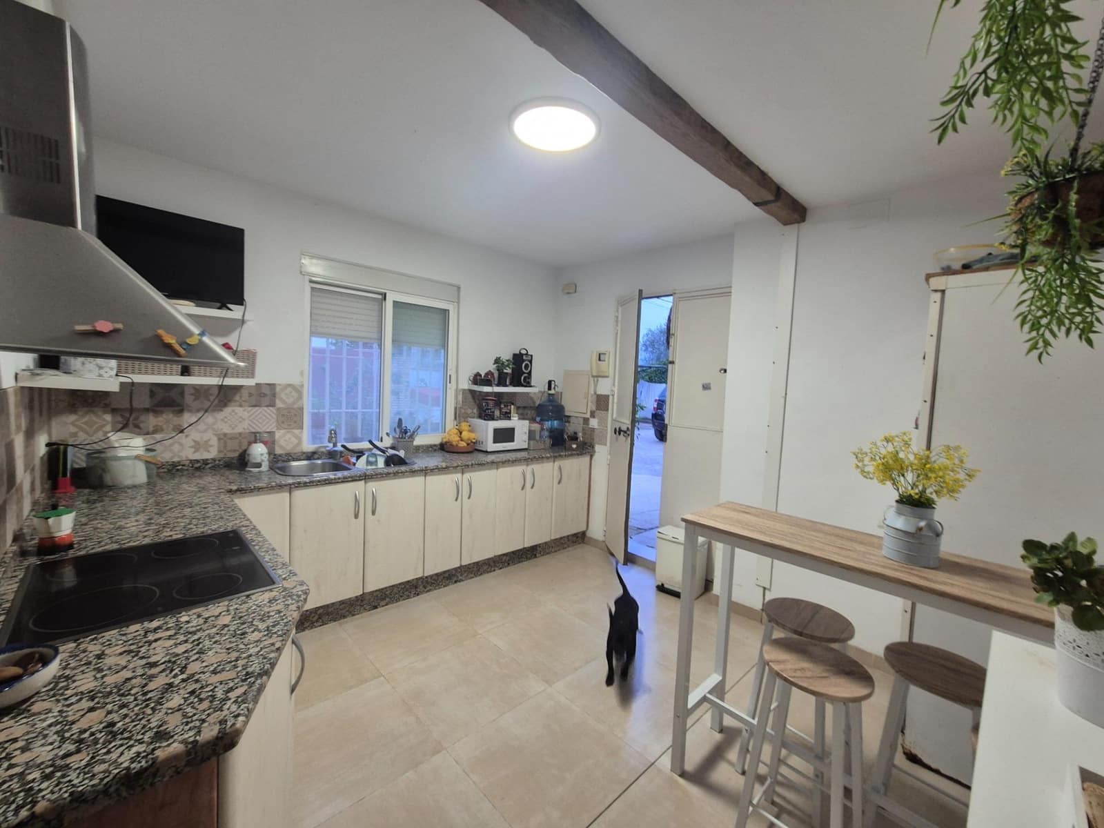 3 bedroom Villa for sale in Cordoba city - € 160,000 (Ref: 9645119)