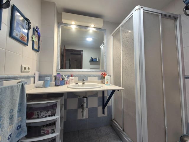 3 soverom Villa til salgs i Córdoba by - € 160 000 (Ref: 9645119)