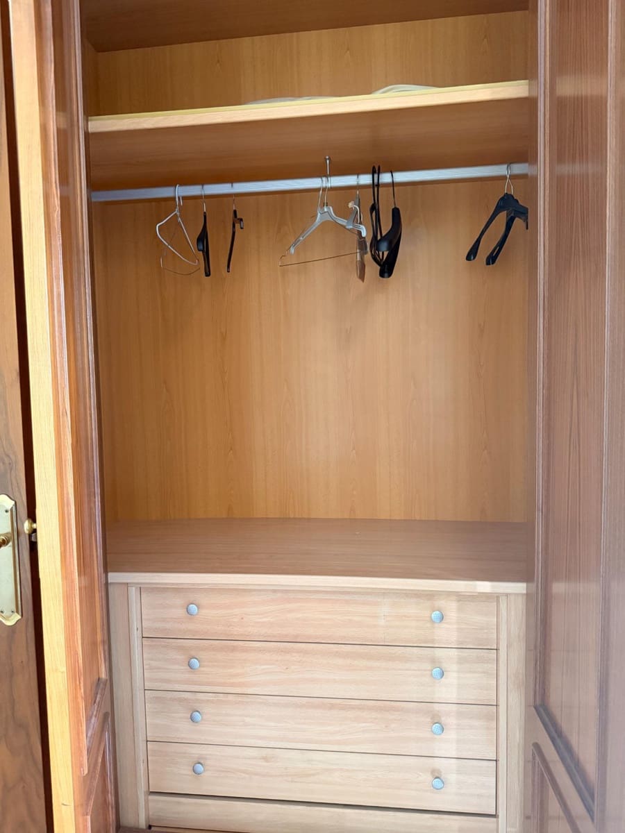 4 sypialnia Mieszkanie na sprzedaż w Miasto Kordoba z garażem - 370 000 € (Ref: 9645120)