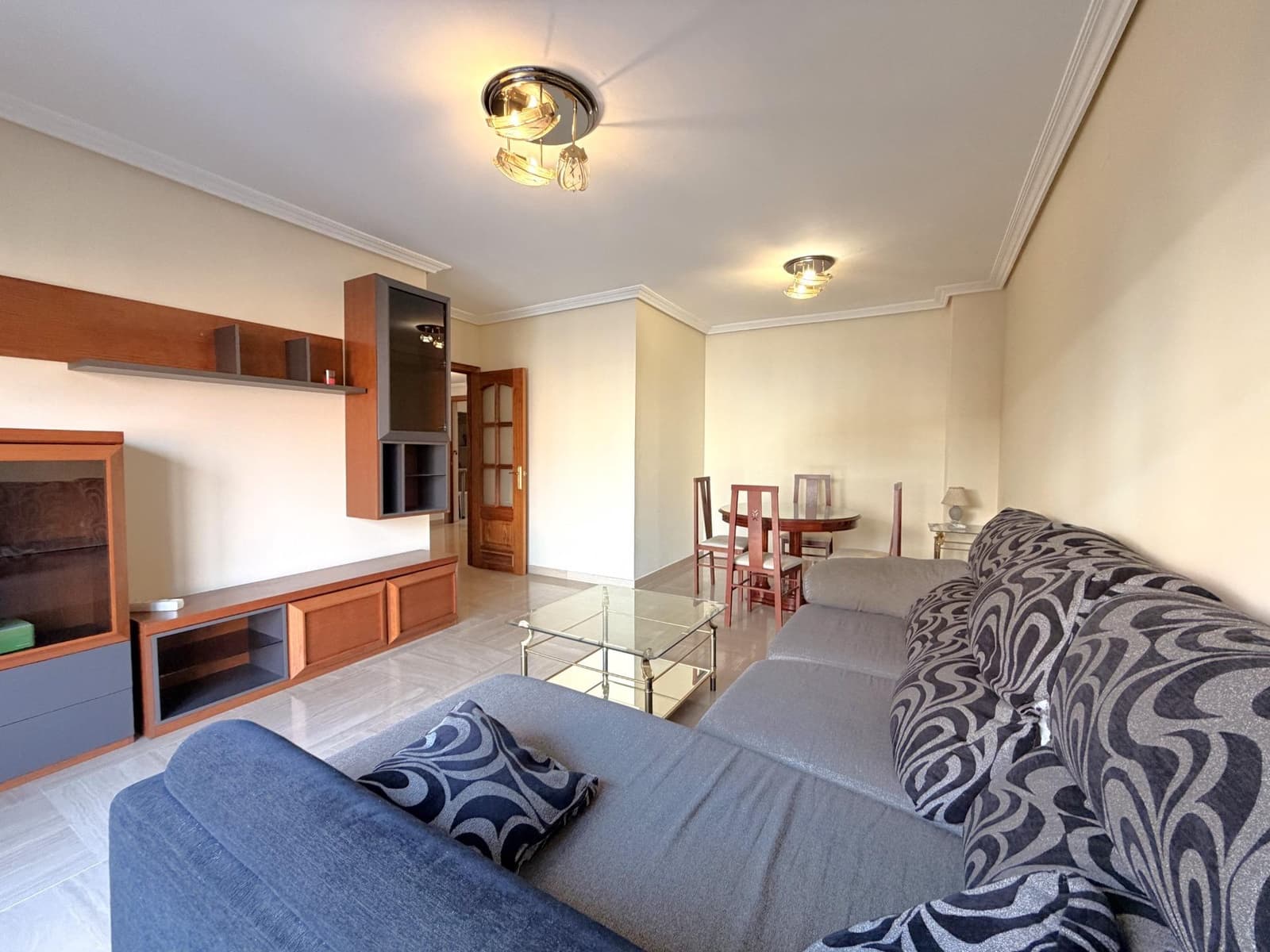 4 sypialnia Mieszkanie na sprzedaż w Miasto Kordoba z garażem - 370 000 € (Ref: 9645120)