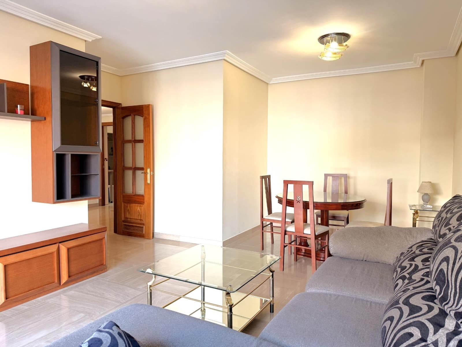 4 sypialnia Mieszkanie na sprzedaż w Miasto Kordoba z garażem - 370 000 € (Ref: 9645120)