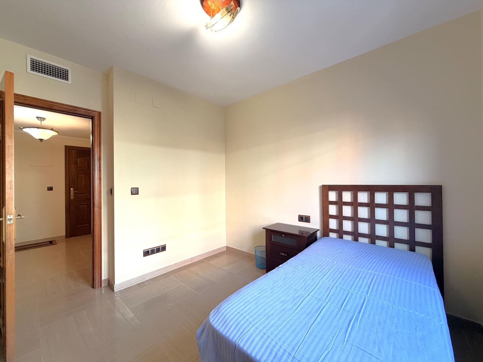 4 sypialnia Mieszkanie na sprzedaż w Miasto Kordoba z garażem - 370 000 € (Ref: 9645120)