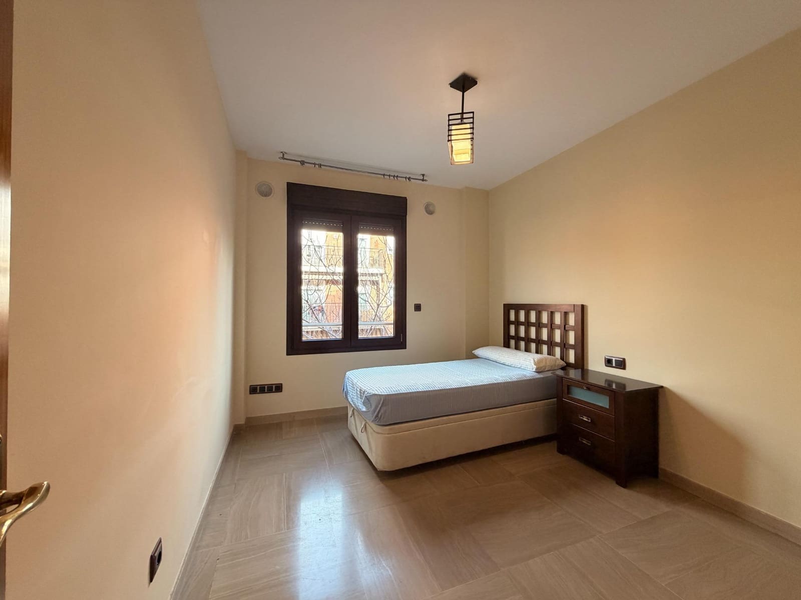 4 sypialnia Mieszkanie na sprzedaż w Miasto Kordoba z garażem - 370 000 € (Ref: 9645120)