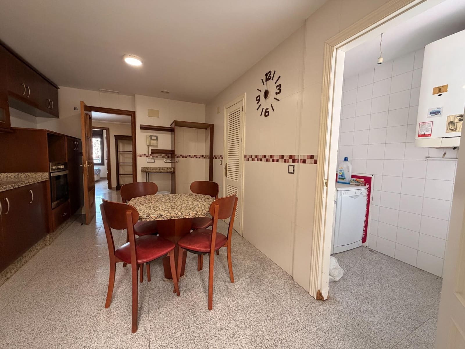 4 sypialnia Mieszkanie na sprzedaż w Miasto Kordoba z garażem - 370 000 € (Ref: 9645120)