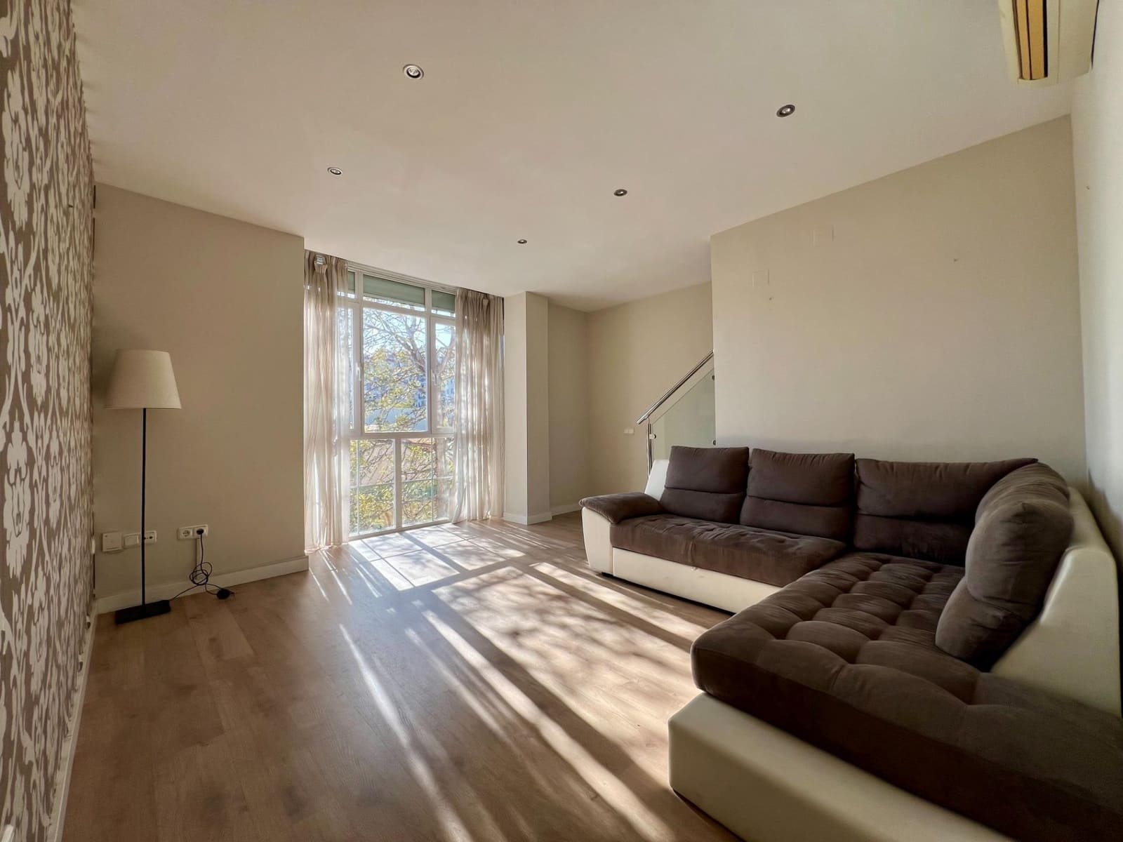 3 makuuhuone Huoneisto myytävänä paikassa Fuengirola mukana 
autotalli - 330 000 € (Ref: 9648256)