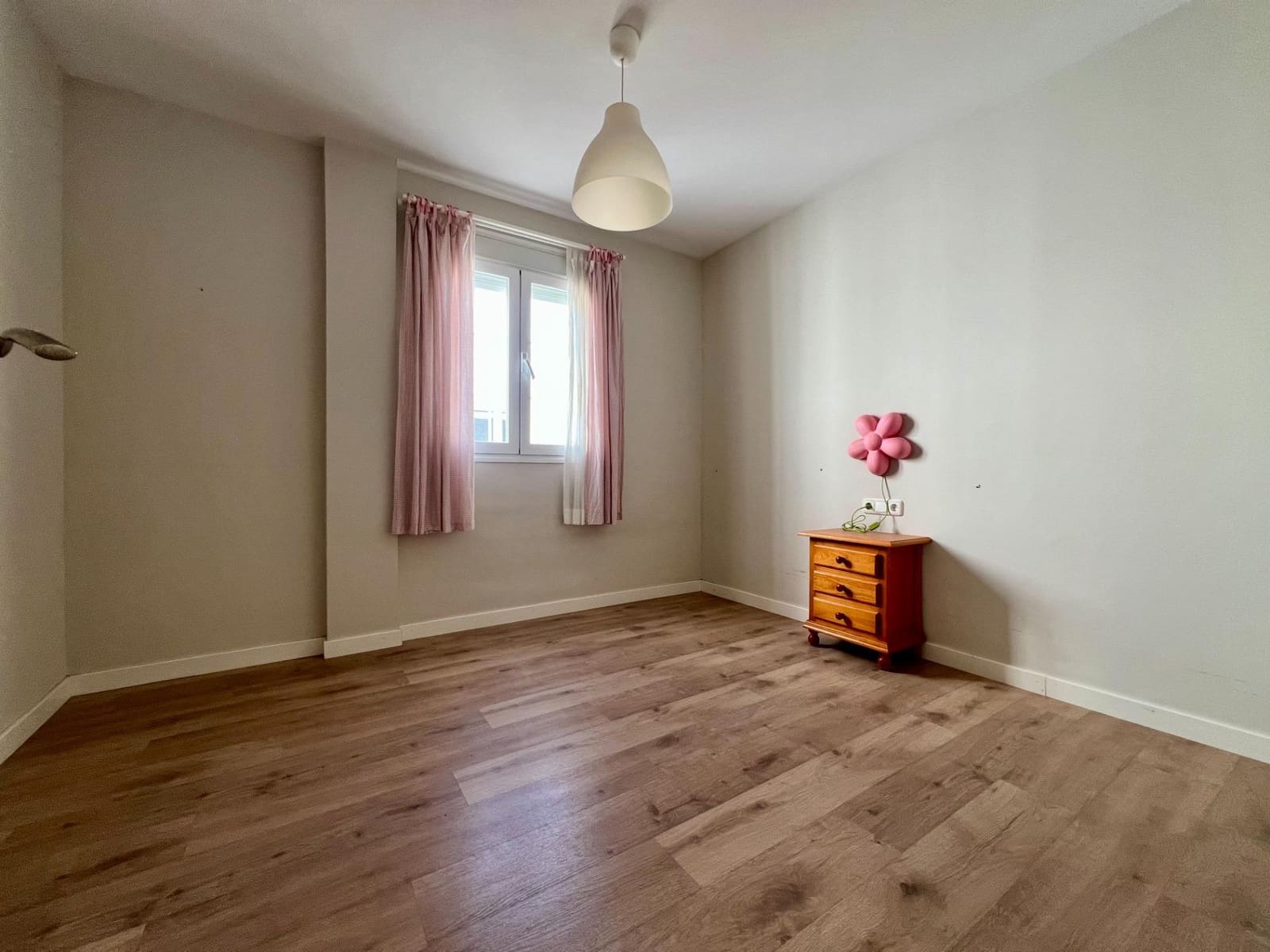 3 makuuhuone Huoneisto myytävänä paikassa Fuengirola mukana 
autotalli - 330 000 € (Ref: 9648256)