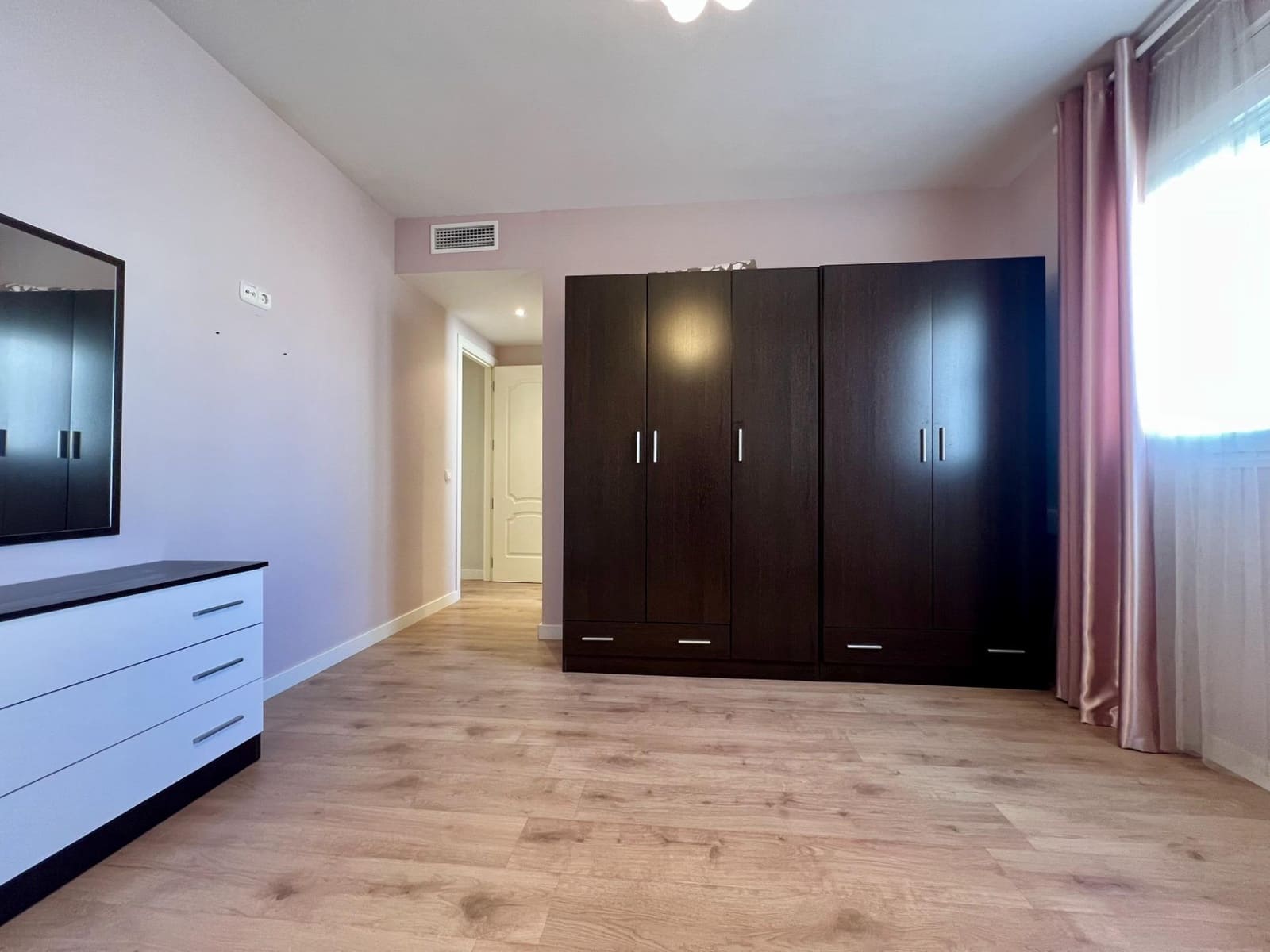 3 makuuhuone Huoneisto myytävänä paikassa Fuengirola mukana 
autotalli - 330 000 € (Ref: 9648256)