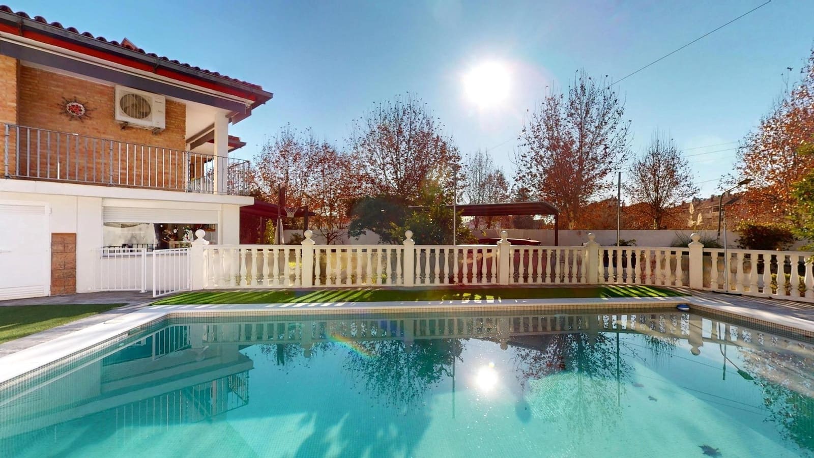 Chalet de 6 habitaciones en Córdoba ciudad en venta con piscina - 595.000 € (Ref: 9652100)