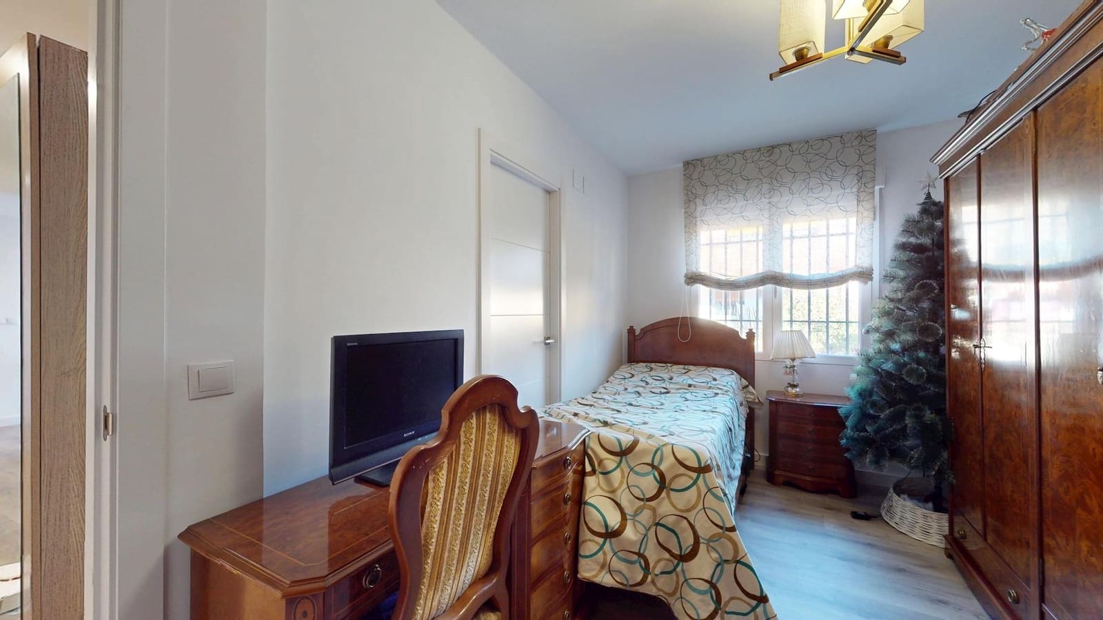 Chalet de 6 habitaciones en Córdoba ciudad en venta con piscina - 595.000 € (Ref: 9652100)