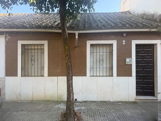 2 quarto Casa em Banda para venda em Córdova cidade - 156 000 € (Ref: 9656191)