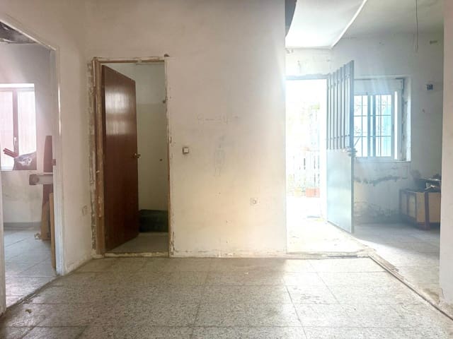 2 quarto Casa em Banda para venda em Córdova cidade - 156 000 € (Ref: 9656191)