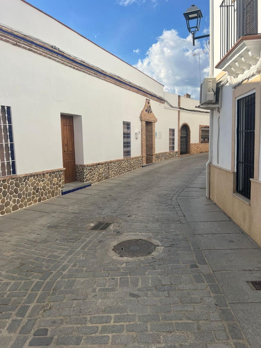 4 makuuhuone Maalaistalo myytävänä paikassa Hornachuelos - 295 800 € (Ref: 9659511)