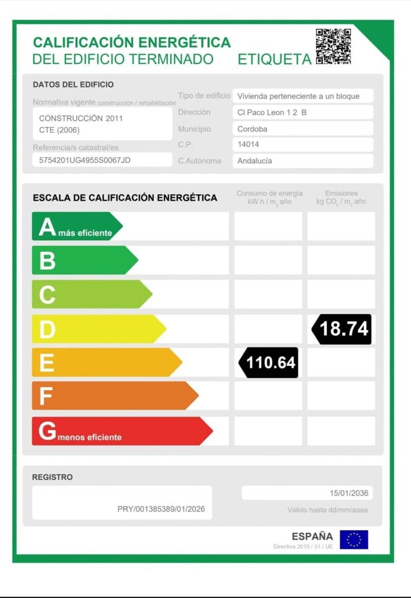 2 bedroom Flat for sale in Cordoba city with pool garage - € 198,000 (Ref: 9663783)