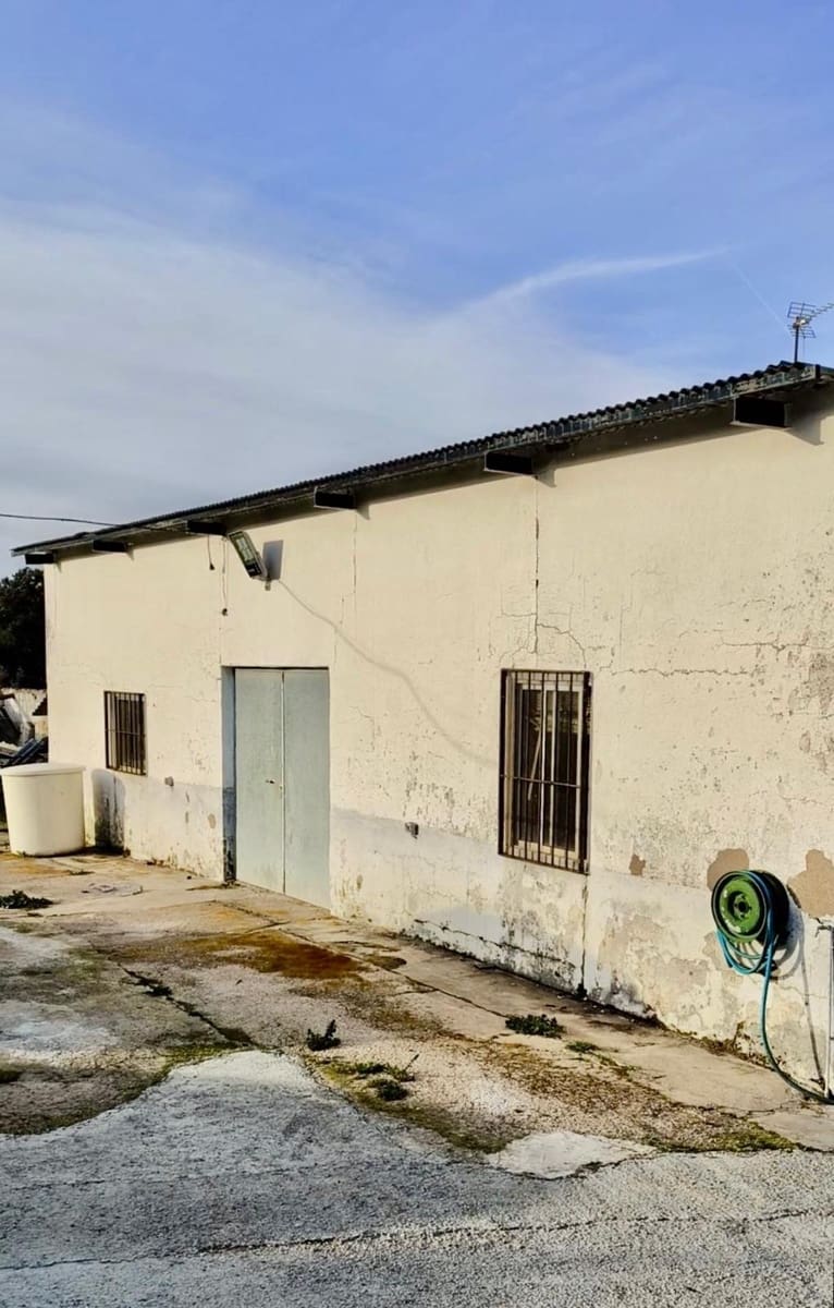 5 slaapkamer Finca/Landhuis te koop in Penarroya-Pueblonuevo met zwembad - € 110.000 (Ref: 9663784)