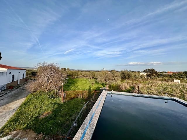 5 slaapkamer Finca/Landhuis te koop in Peñarroya-Pueblonuevo met zwembad - € 110.000 (Ref: 9663784)
