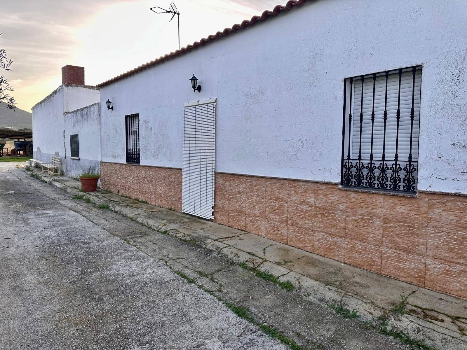 5 slaapkamer Finca/Landhuis te koop in Penarroya-Pueblonuevo met zwembad - € 110.000 (Ref: 9663784)