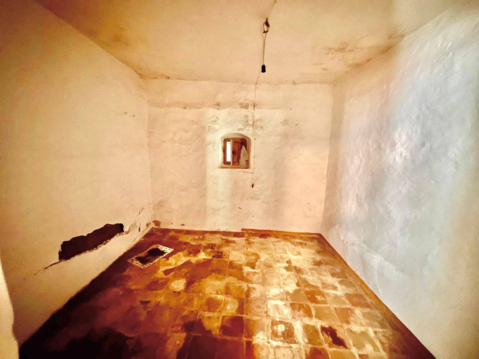 Casa de 5 habitaciones en Fuente Obejuna en venta - 27.000 € (Ref: 9677563)