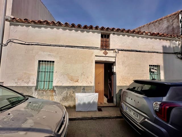 Casa de 5 habitaciones en Fuente Obejuna en venta - 27.000 € (Ref: 9677563)