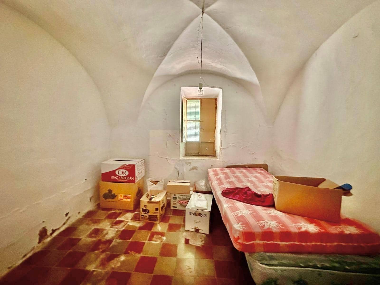 Casa de 5 habitaciones en Fuente Obejuna en venta - 27.000 € (Ref: 9677563)