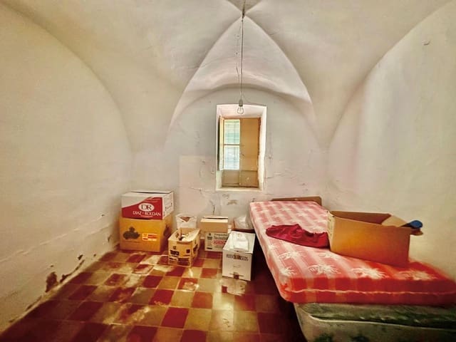 Casa de 5 habitaciones en Fuente Obejuna en venta - 27.000 € (Ref: 9677563)