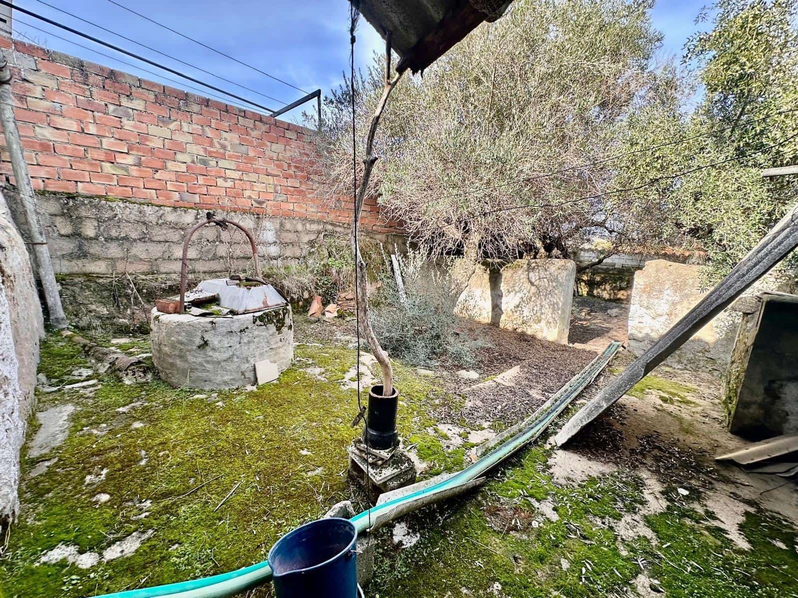 Casa de 5 habitaciones en Fuente Obejuna en venta - 27.000 € (Ref: 9677563)