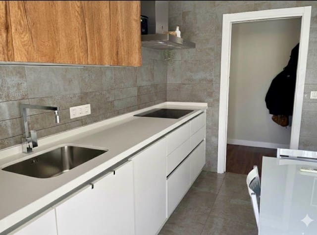 Piso de 3 habitaciones en Arroyo del Moro, Córdoba ciudad en venta - 360.000 € (Ref: 9677564)