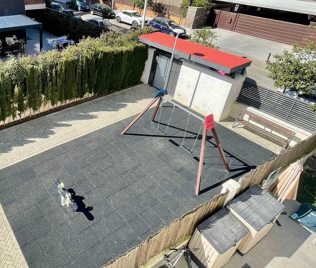 Piso de 3 habitaciones en Córdoba ciudad en venta con piscina garaje - 360.000 € (Ref: 9677564)