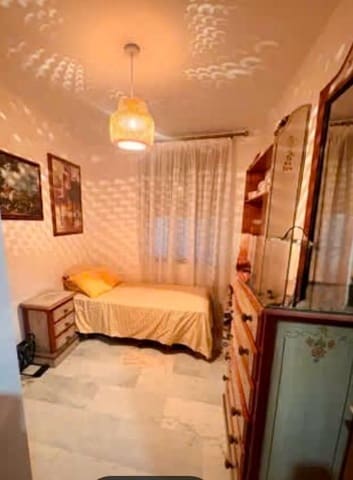 4 makuuhuone Rivitalo myytävänä paikassa Córdoba kaupunki mukana 
autotalli - 255 500 € (Ref: 9679931)