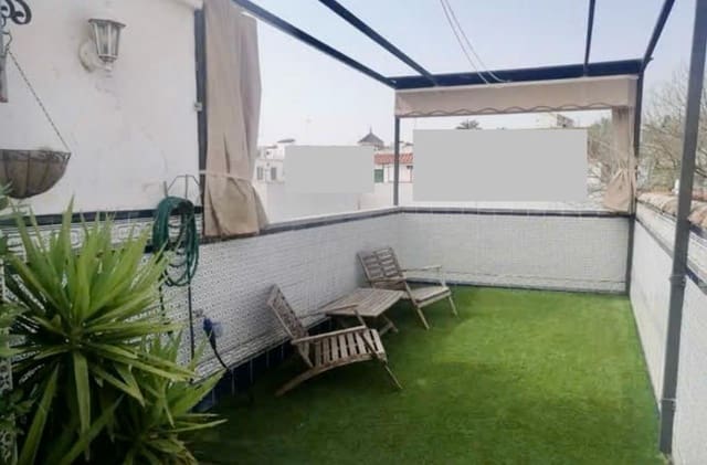 4 makuuhuone Rivitalo myytävänä paikassa Córdoba kaupunki mukana 
autotalli - 255 500 € (Ref: 9679931)