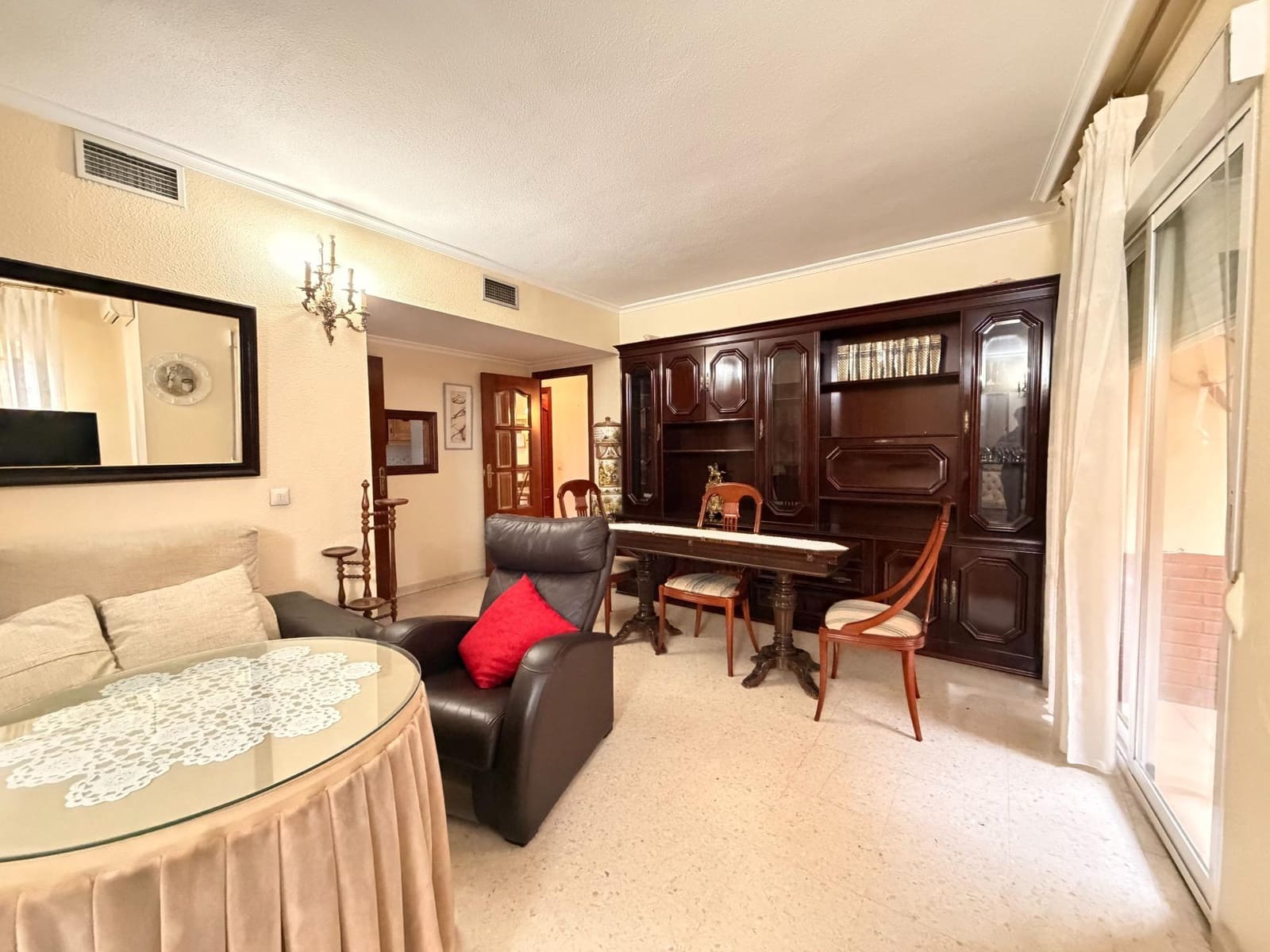 3 quarto Apartamento para venda em Cordova cidade com garagem - 237 900 € (Ref: 9686531)