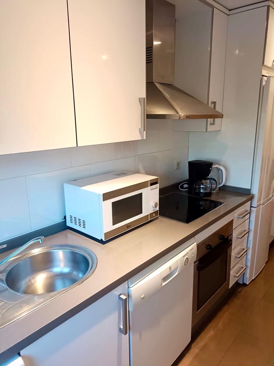 2 quarto Apartamento para venda em Cordova cidade com piscina garagem - 249 990 € (Ref: 9686532)