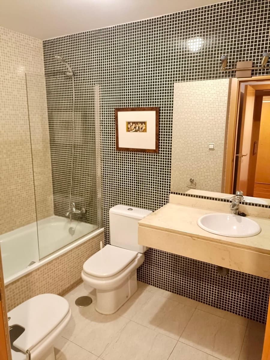 2 quarto Apartamento para venda em Cordova cidade com piscina garagem - 249 990 € (Ref: 9686532)