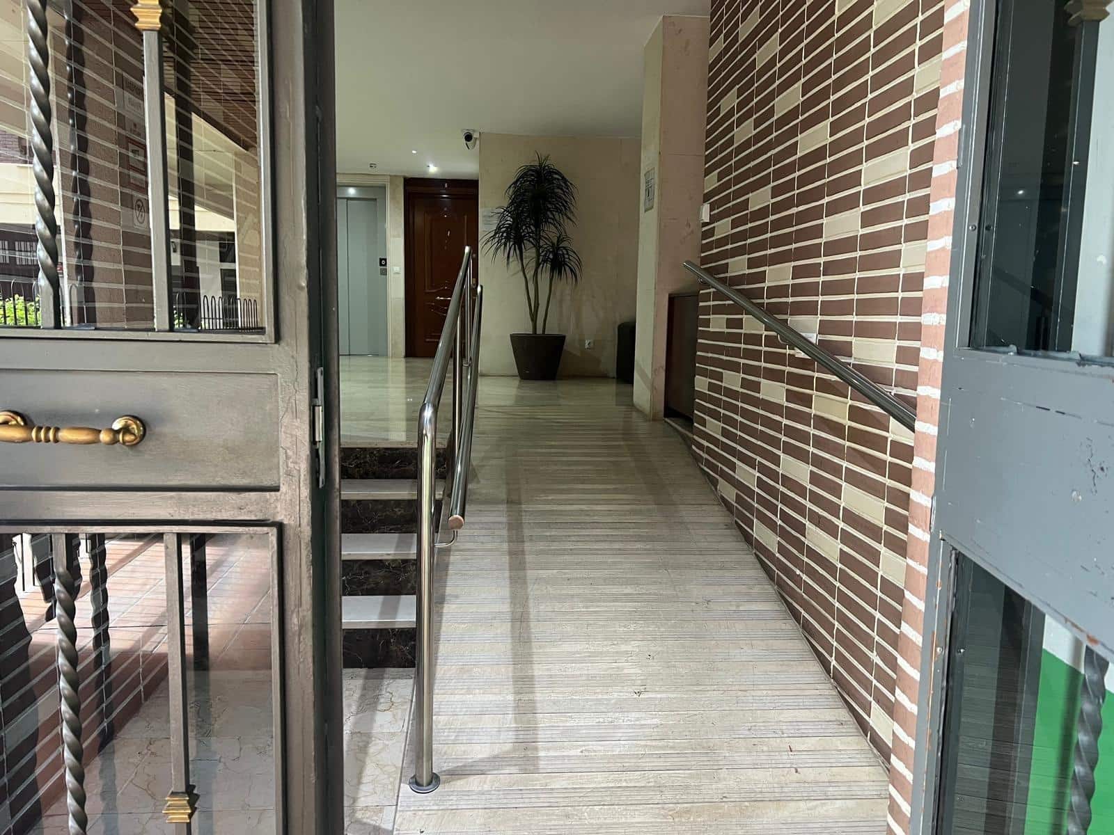 3 bedroom Flat for sale in Cordoba city - € 188,000 (Ref: 9686533)