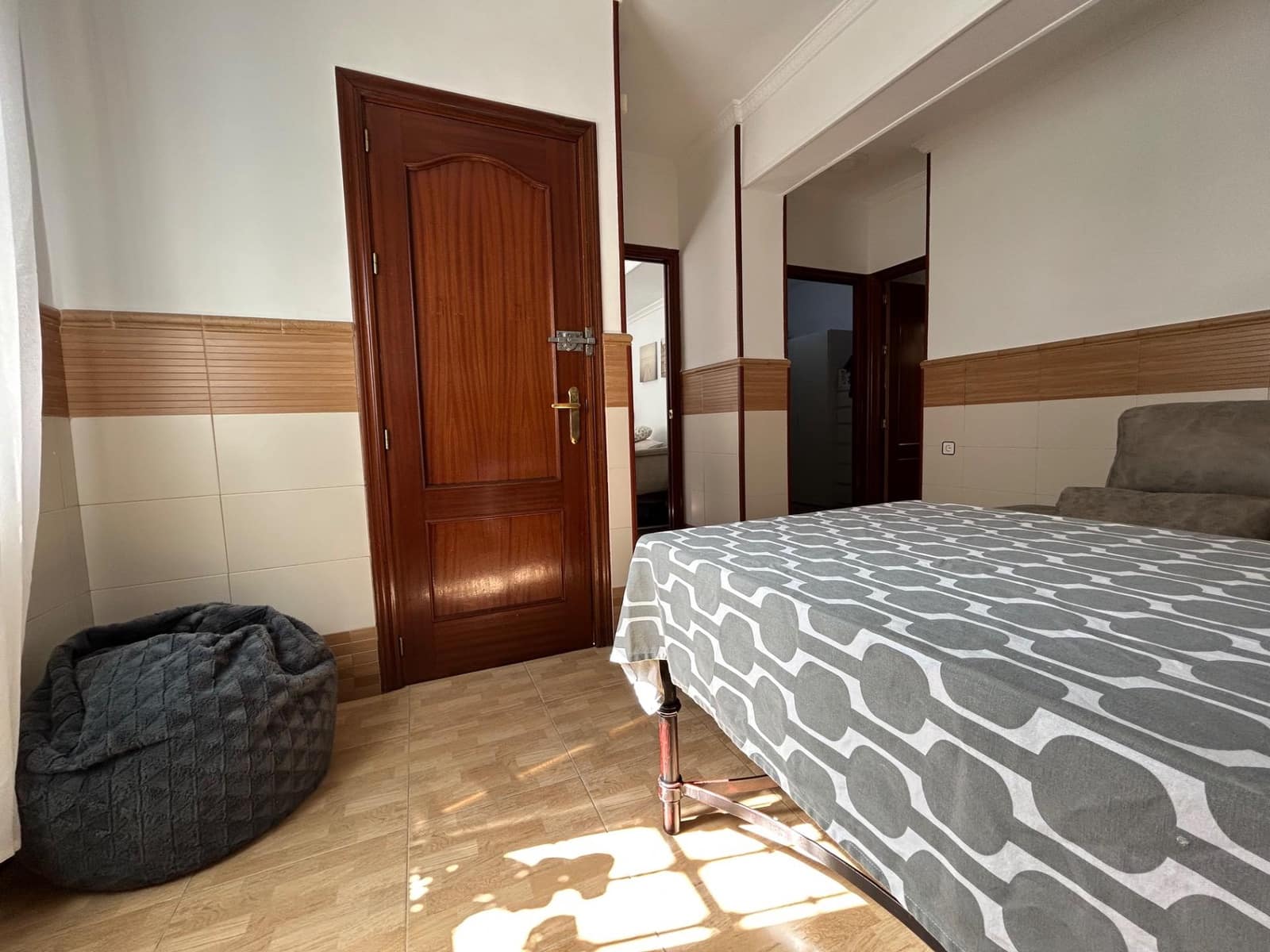 2 makuuhuone Asunto myytävänä paikassa Cordoba kaupunki - 94 000 € (Ref: 9686534)