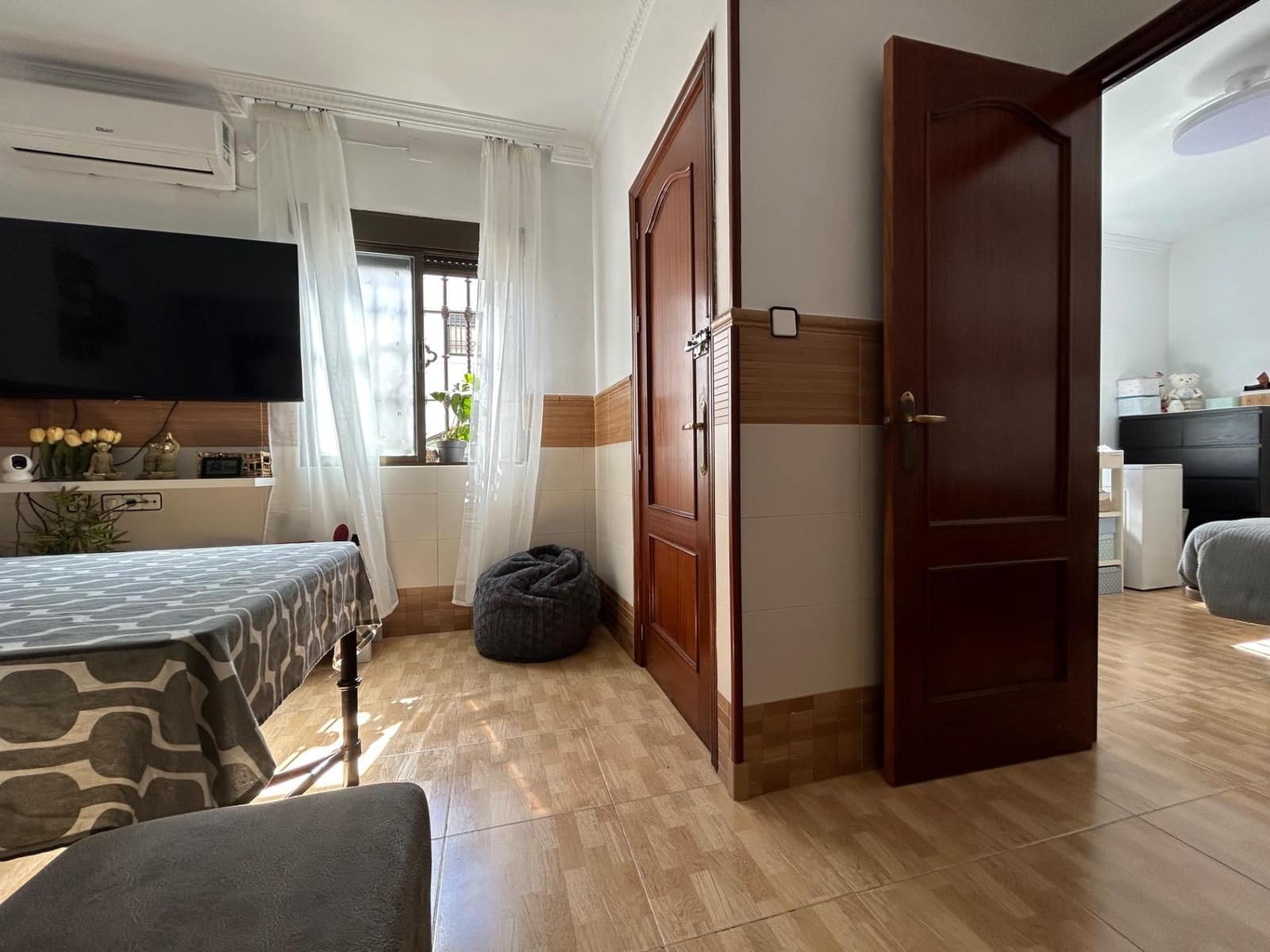 2 makuuhuone Asunto myytävänä paikassa Cordoba kaupunki - 94 000 € (Ref: 9686534)