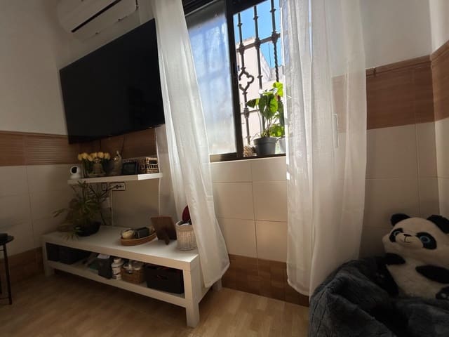 Piso de 2 habitaciones en Córdoba ciudad en venta - 94.000 € (Ref: 9686534)