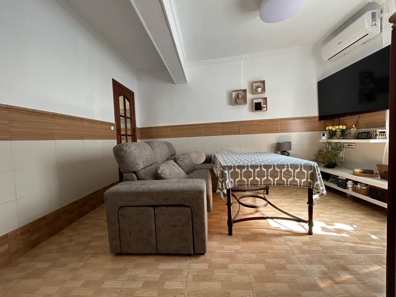 2 makuuhuone Asunto myytävänä paikassa Cordoba kaupunki - 94 000 € (Ref: 9686534)
