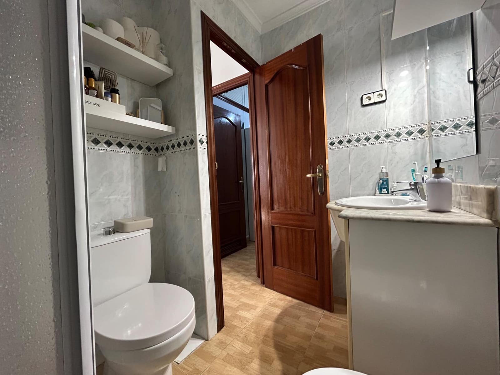 2 makuuhuone Asunto myytävänä paikassa Cordoba kaupunki - 94 000 € (Ref: 9686534)