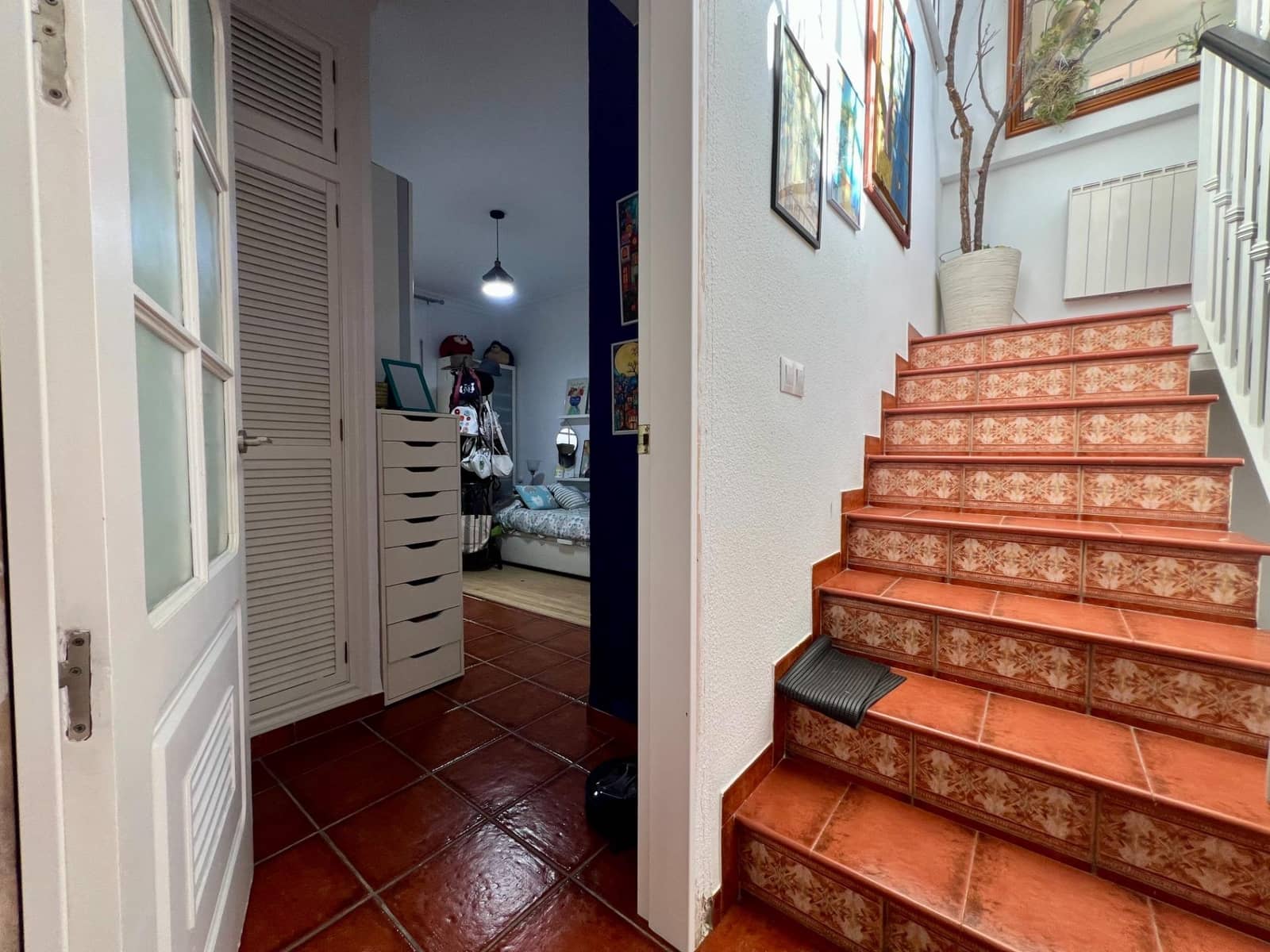 4 soveværelse Rækkehus til salg i Cordoba by med garage - € 180.000 (Ref: 9686535)