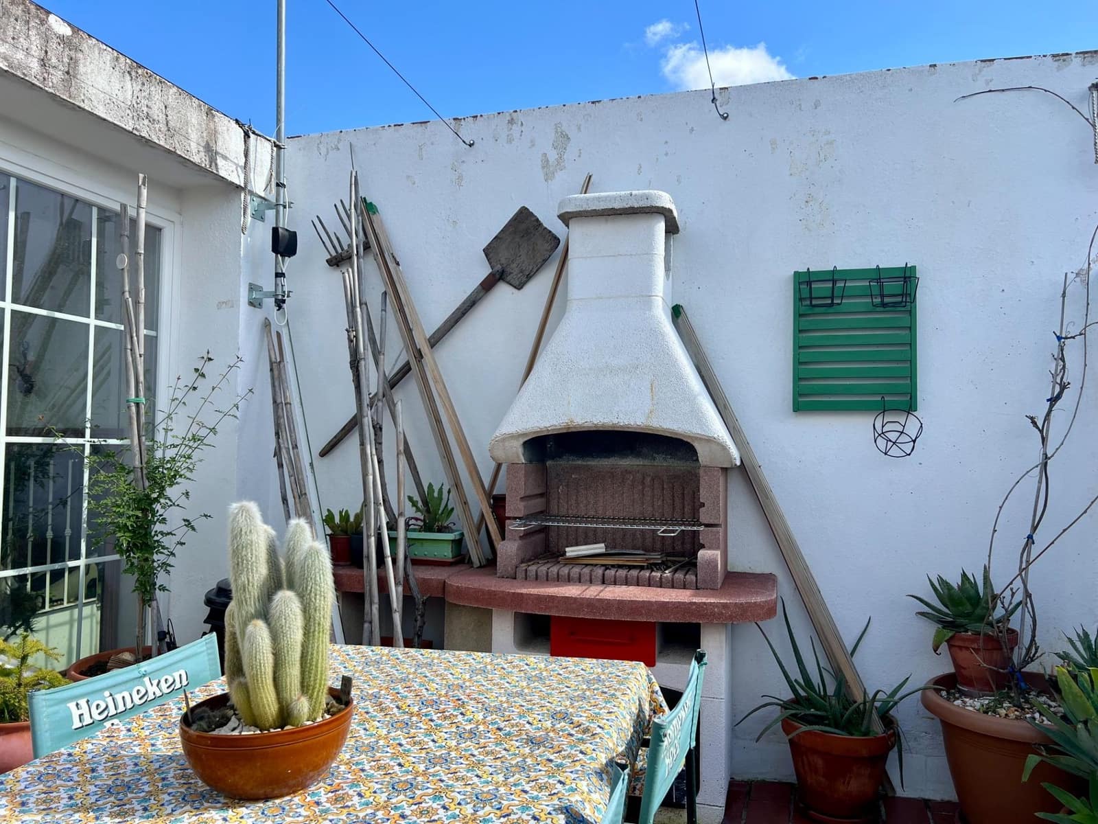 4 soveværelse Rækkehus til salg i Cordoba by med garage - € 180.000 (Ref: 9686535)