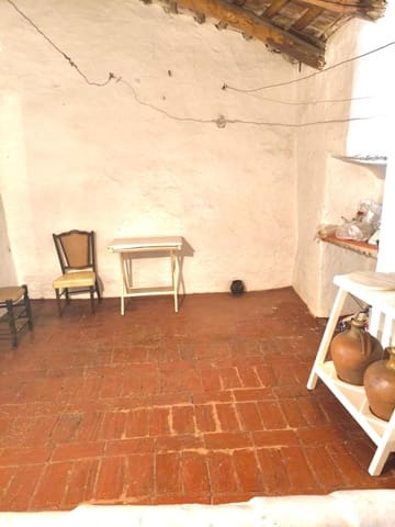 5 bedroom Townhouse for sale in Azuaga - € 57,000 (Ref: 9690688)