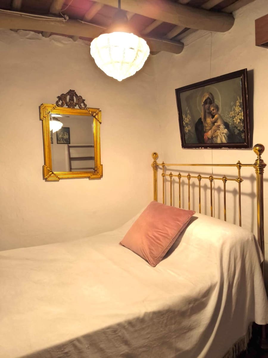 5 bedroom Townhouse for sale in Azuaga - € 57,000 (Ref: 9690688)