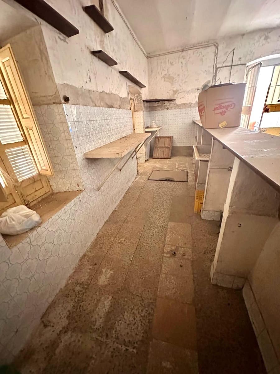 3 bedroom Townhouse for sale in Fuente Obejuna - € 20,000 (Ref: 9690689)