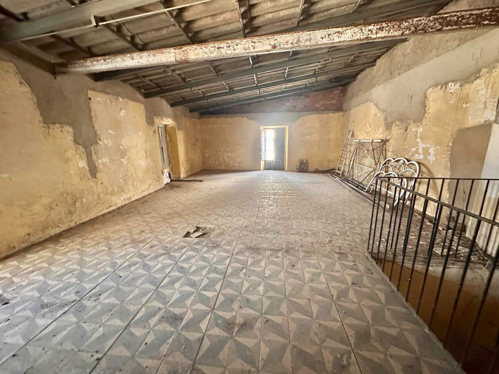 3 bedroom Townhouse for sale in Fuente Obejuna - € 20,000 (Ref: 9690689)