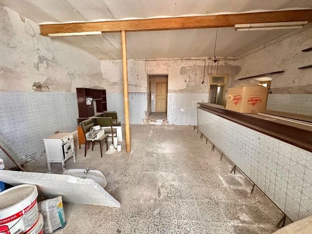 3 bedroom Townhouse for sale in Fuente Obejuna - € 20,000 (Ref: 9690689)