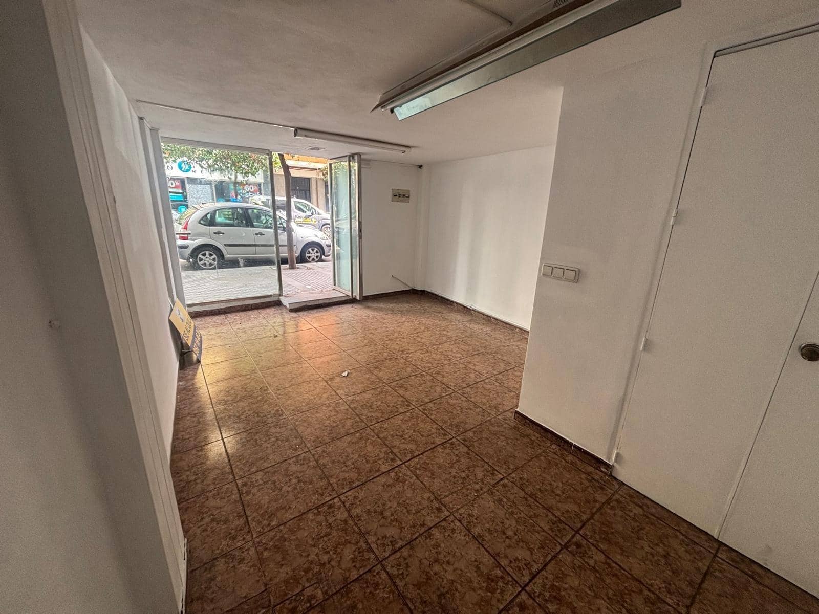 Local Comercial de 1 habitación en Córdoba ciudad en alquiler - 450 € (Ref: 9690691)