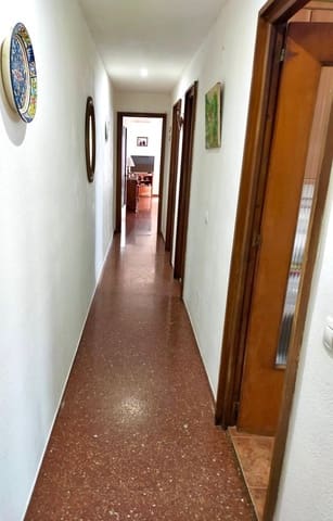 3 bedroom Flat for sale in San Lorenzo, Córdoba city - € 204,000 (Ref: 9695429)
