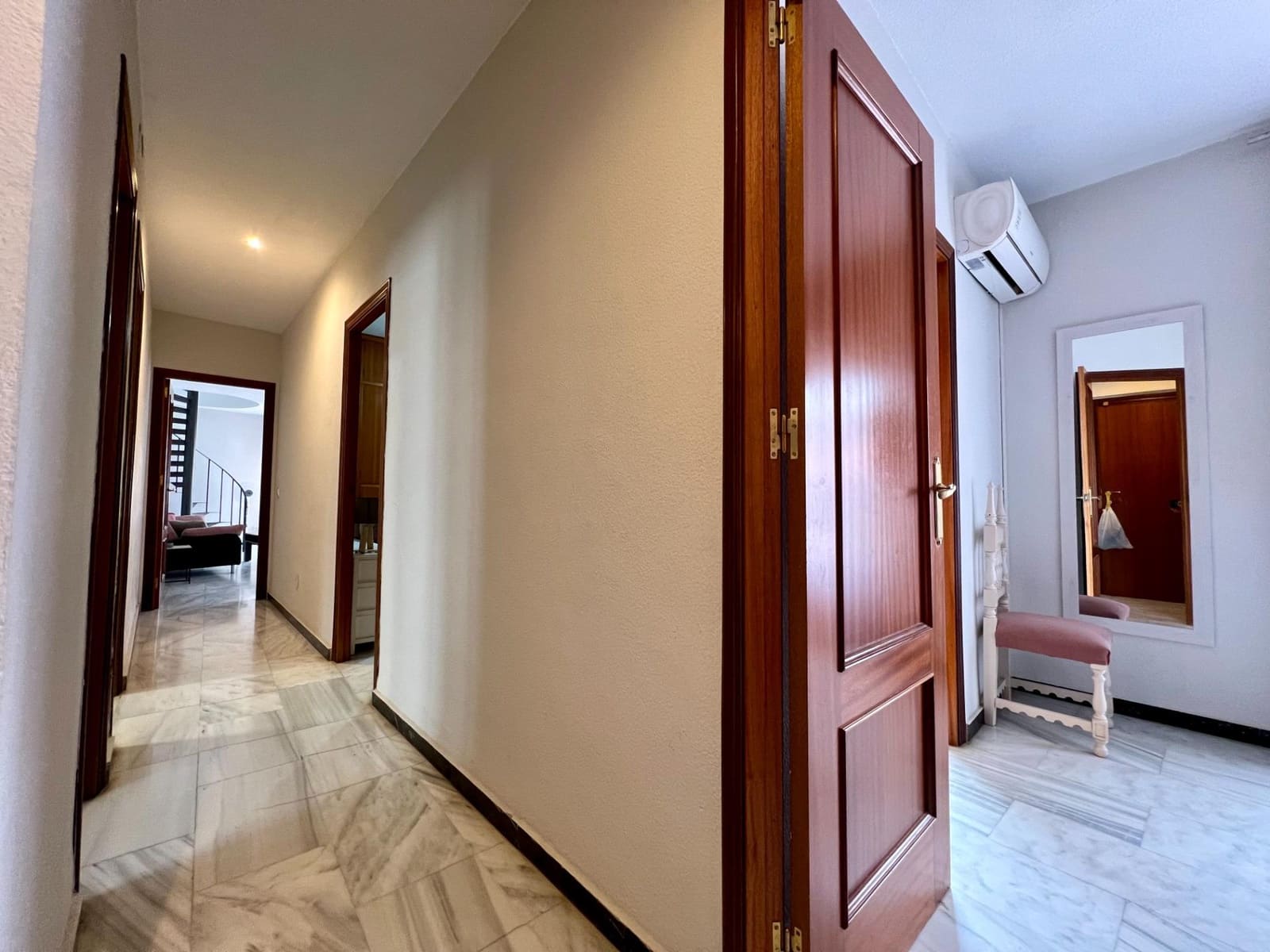 2 sovrum Lägenhet till salu i Cordoba stad - 270 000 € (Ref: 9698868)